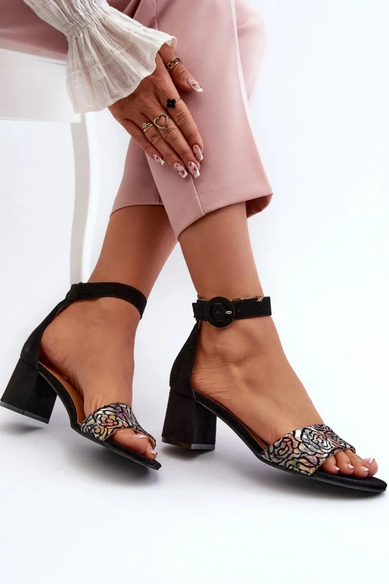 Zamszowe Sandały Na Obcasie Maciejka 04141-48 Czarne