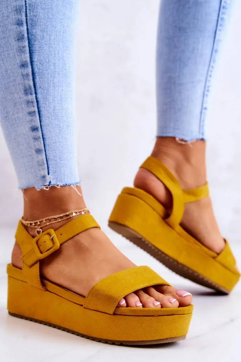 Zamszowe Sandały Na Platformie Żółte Sariah