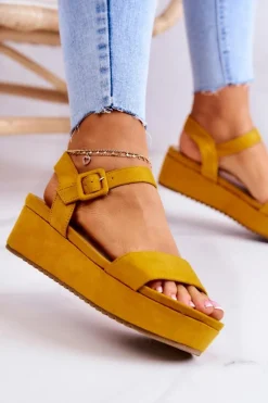 Zamszowe Sandały Na Platformie Żółte Sariah