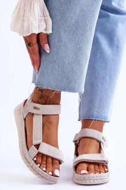 Zamszowe Sandały Na Rzep Big Star LL276014 Białe