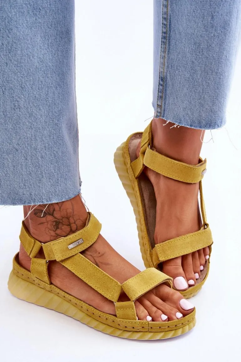 Zamszowe Sandały Na Rzep Big Star LL276013 Żółte