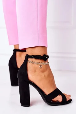 Zamszowe Sandały Na Słupku Czarne Destino