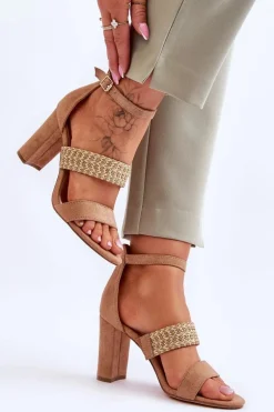 Zamszowe Sandały Z Plecionym Paskiem Na Obcasie Camel Roselia