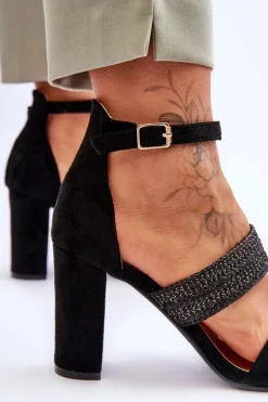 Zamszowe Sandały Z Plecionym Paskiem Na Obcasie Czarne Roselia