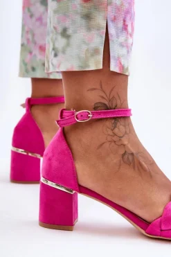 Zamszowe Sandały Z Warkoczem Fuksja Essenza