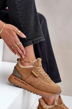 Zamszowe Sneakersy Damskie Z Futerkiem I Błyszczącym Elementem Big Star OO274578 Hi-Poly System Camel