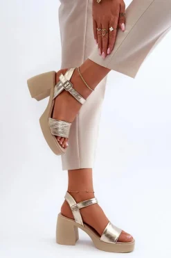 Zazoo 40386 Damskie Skórzane Sandały Na Klocku Złote