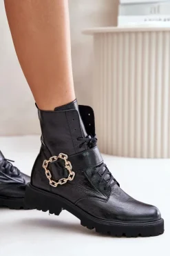 Zazoo 2951 Lakierowane Botki Z Ozdobną Klamrą Czarne