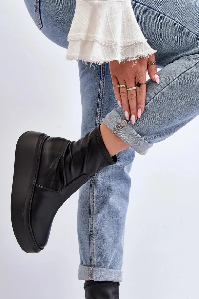 Zazoo 3395 Skórzane Botki Damskie Na Masywnej Platformie Czarne