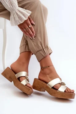 Zazoo 40412 Skórzane Eleganckie Klapki Damskie Z Ozdobą Złote