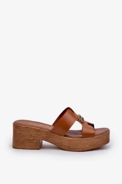 Zazoo 40412 Skórzane Eleganckie Klapki Damskie Ze Złotą Ozdobą Brązowe