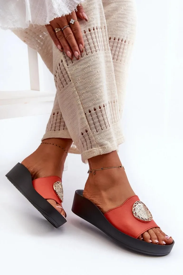 Zazoo 2920 Skórzane Klapki Damskie Na Koturnie Ze Złotym Detalem Pomarańczowe