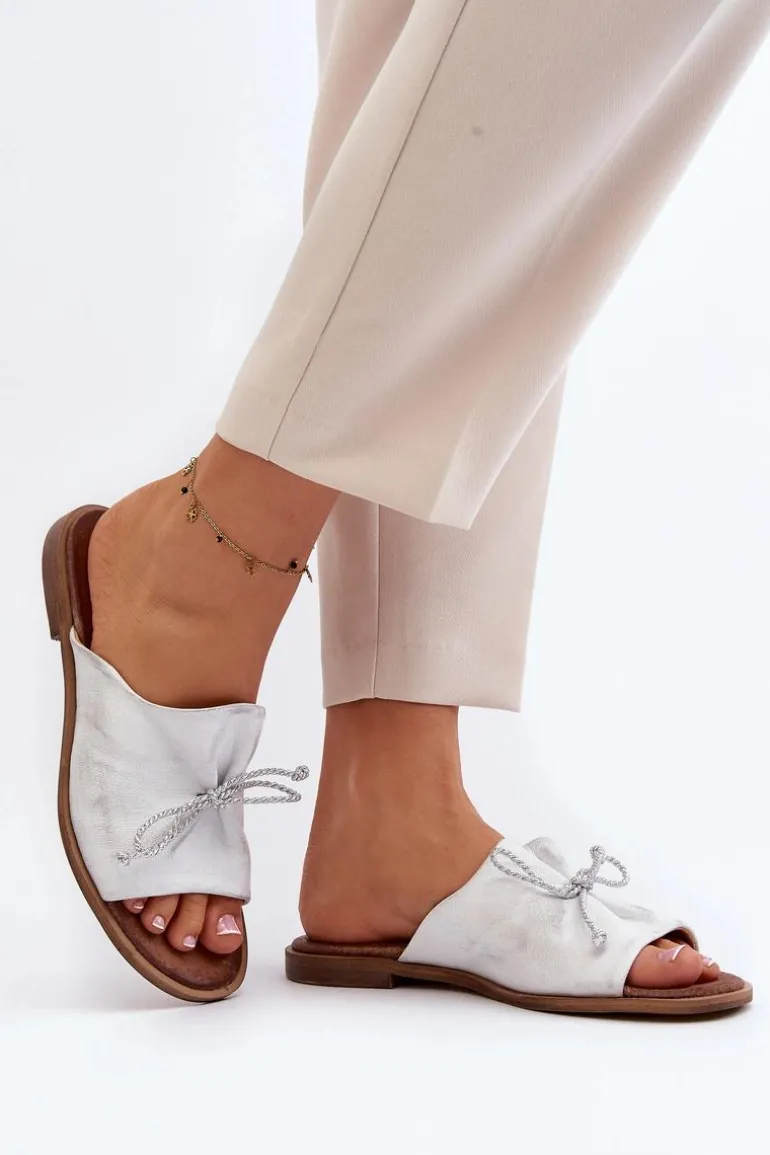 Zazoo 2659 Skórzane Klapki Damskie Srebrne