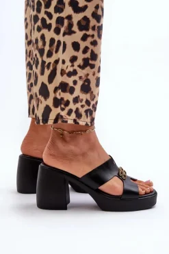 Zazoo 40419 Skórzane Klapki Damskie Z Wycięciami I Ozdobą Czarne