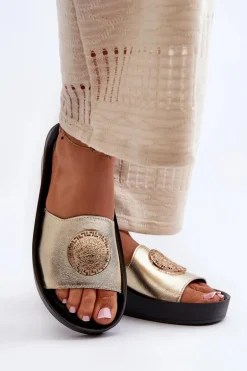 Zazoo 2920 Skórzane Klapki Damskie Na Koturnie Ze Złotym Detalem Złote