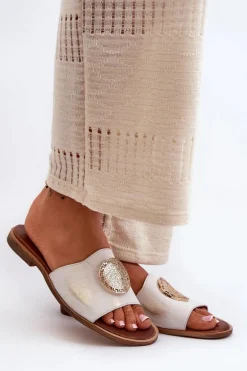 Zazoo 2938 Skórzane Klapki Na Płaskim Obcasie Z Ozdobą Złote Przecierane