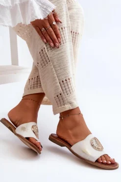 Zazoo 2938 Skórzane Klapki Na Płaskim Obcasie Z Ozdobą Złote Przecierane