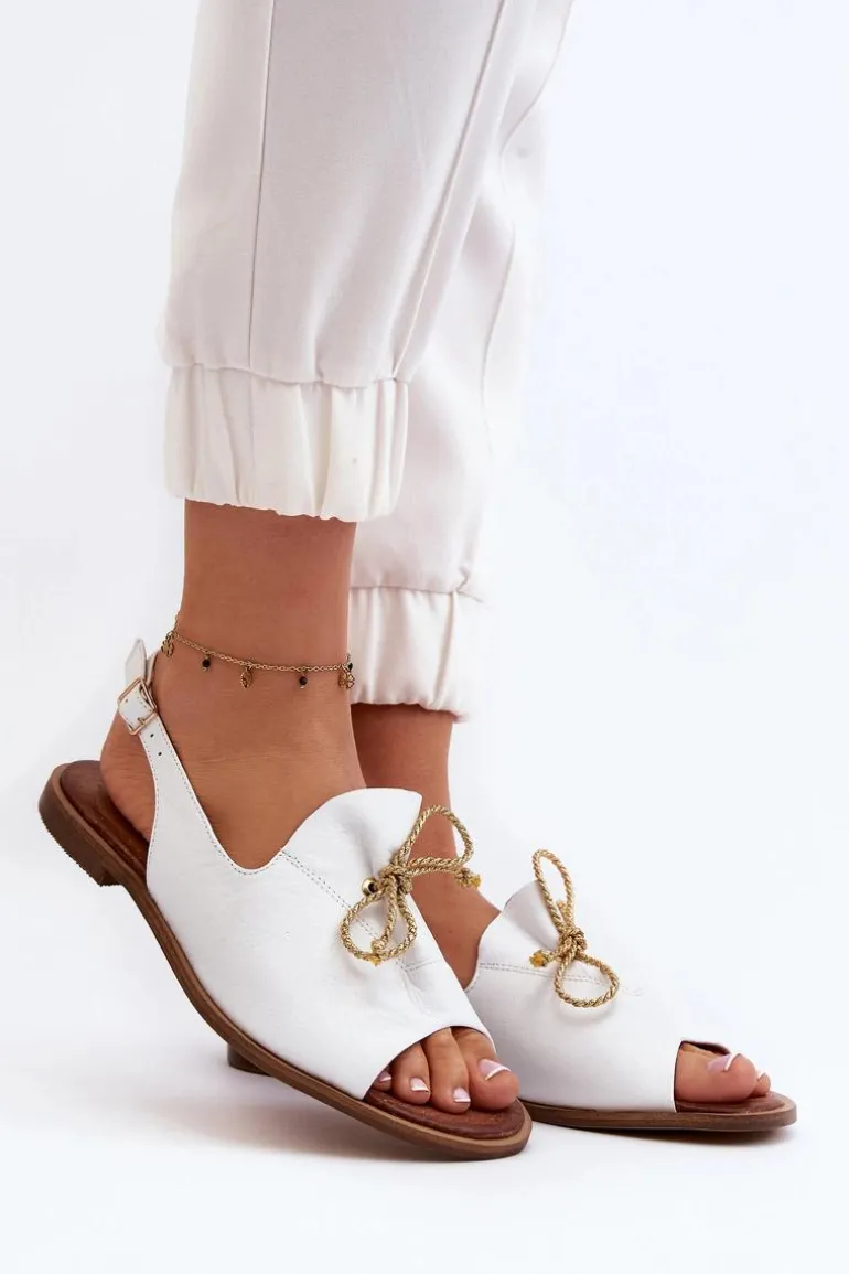 Zazoo 2898 Skórzane Płaskie Sandały Białe