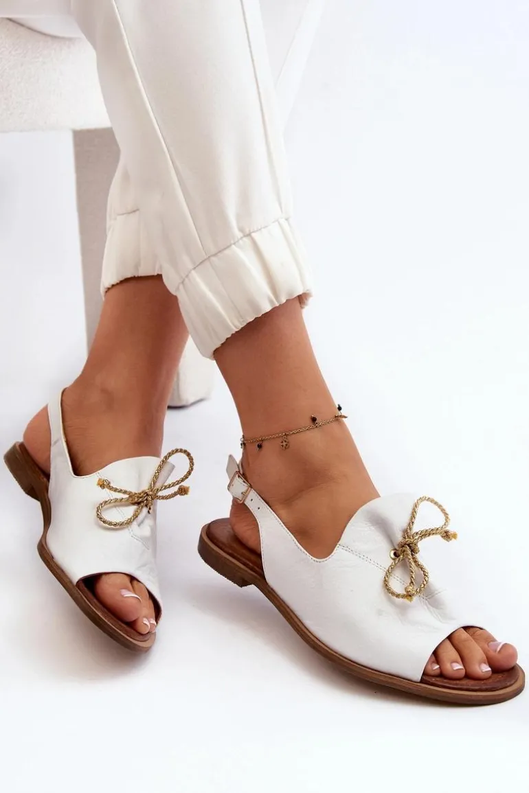 Zazoo 2898 Skórzane Płaskie Sandały Białe