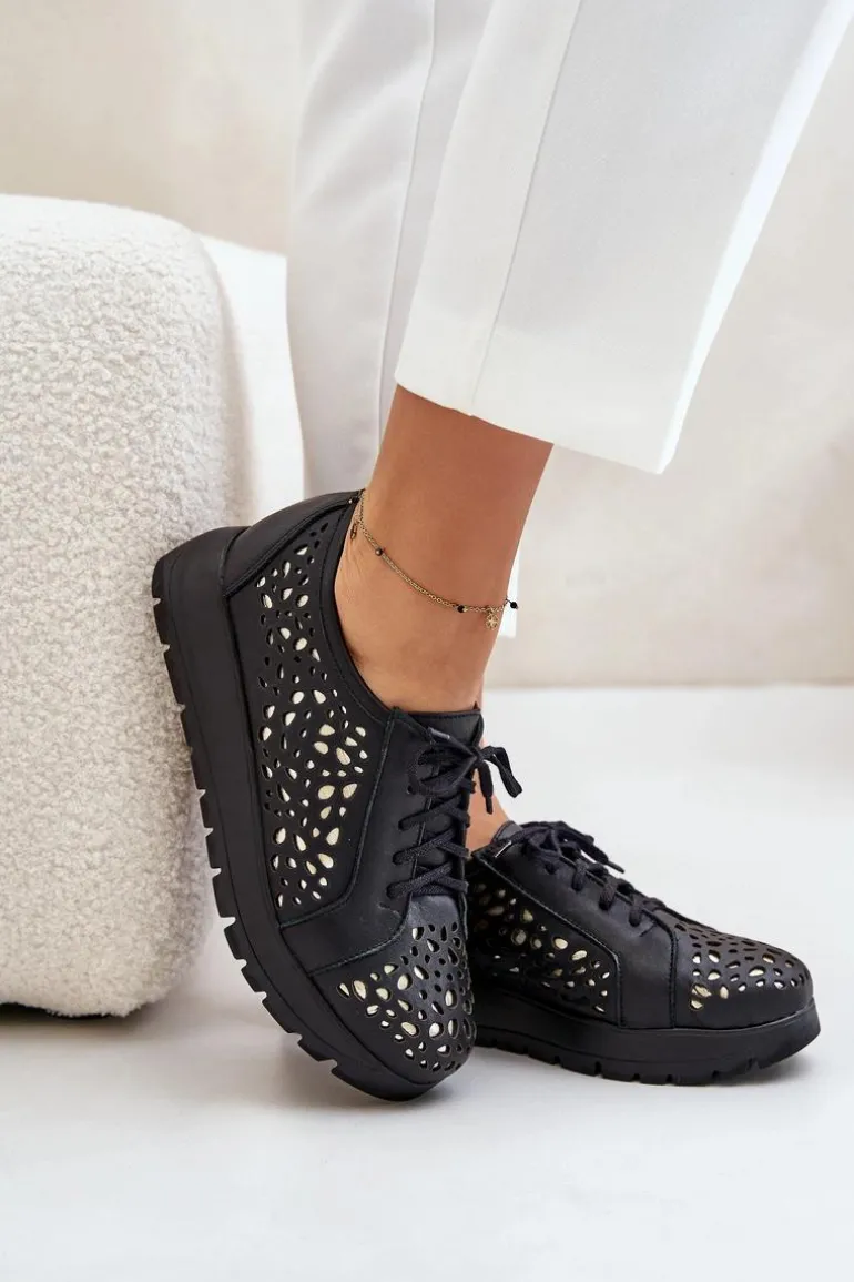 Zazoo 2973 Skórzane Półbuty Na Platformie Z Ażurowym Wzorem Czarne