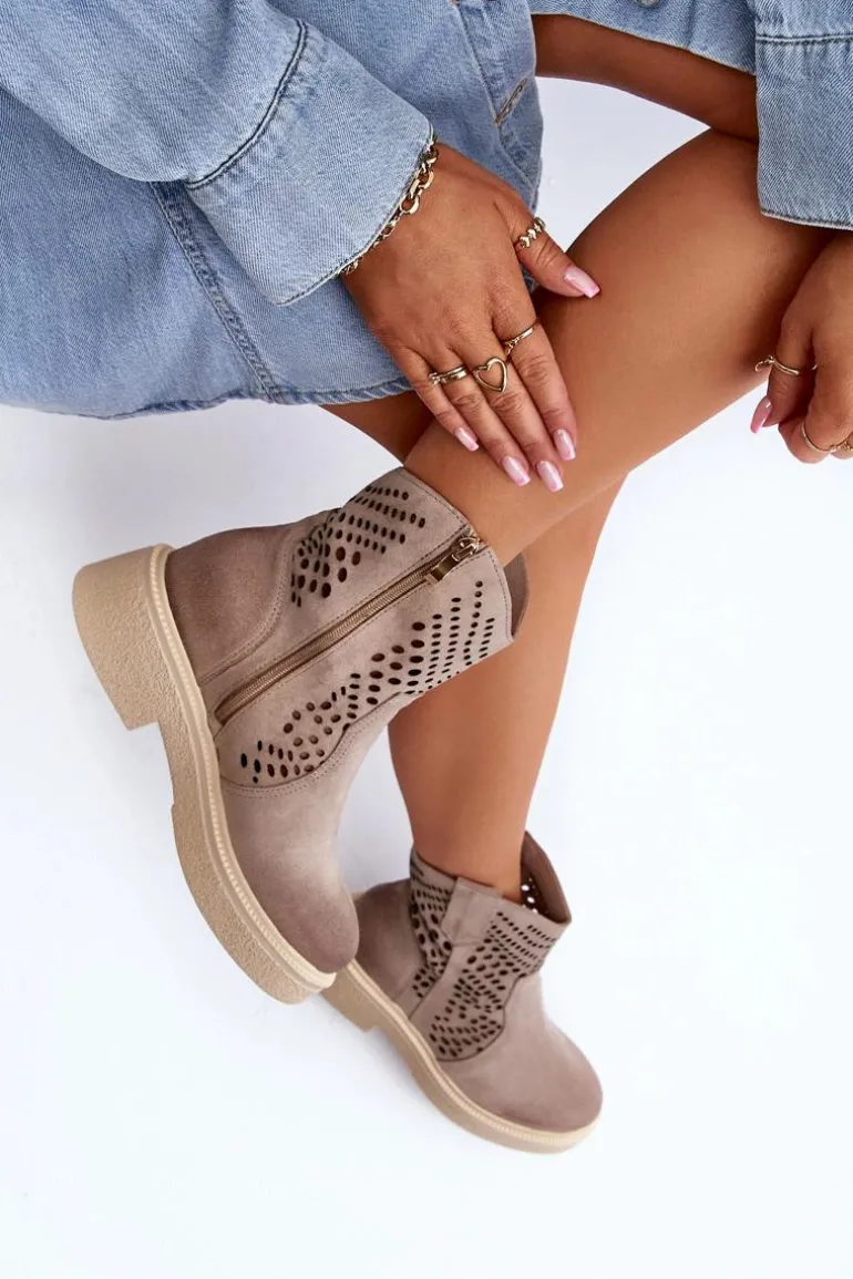 Zazoo 3470 Zamszowe Botki Damskie Na Płaskim Obcasie Ażurowe Cappuccino