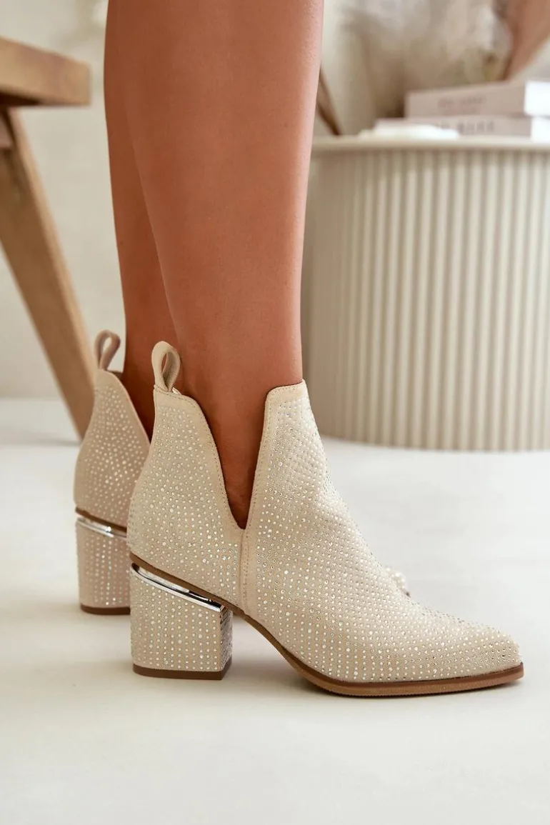 Zdobione Botki Damskie Na Obcasie Z Noskami W Szpic Beżowe Fararia