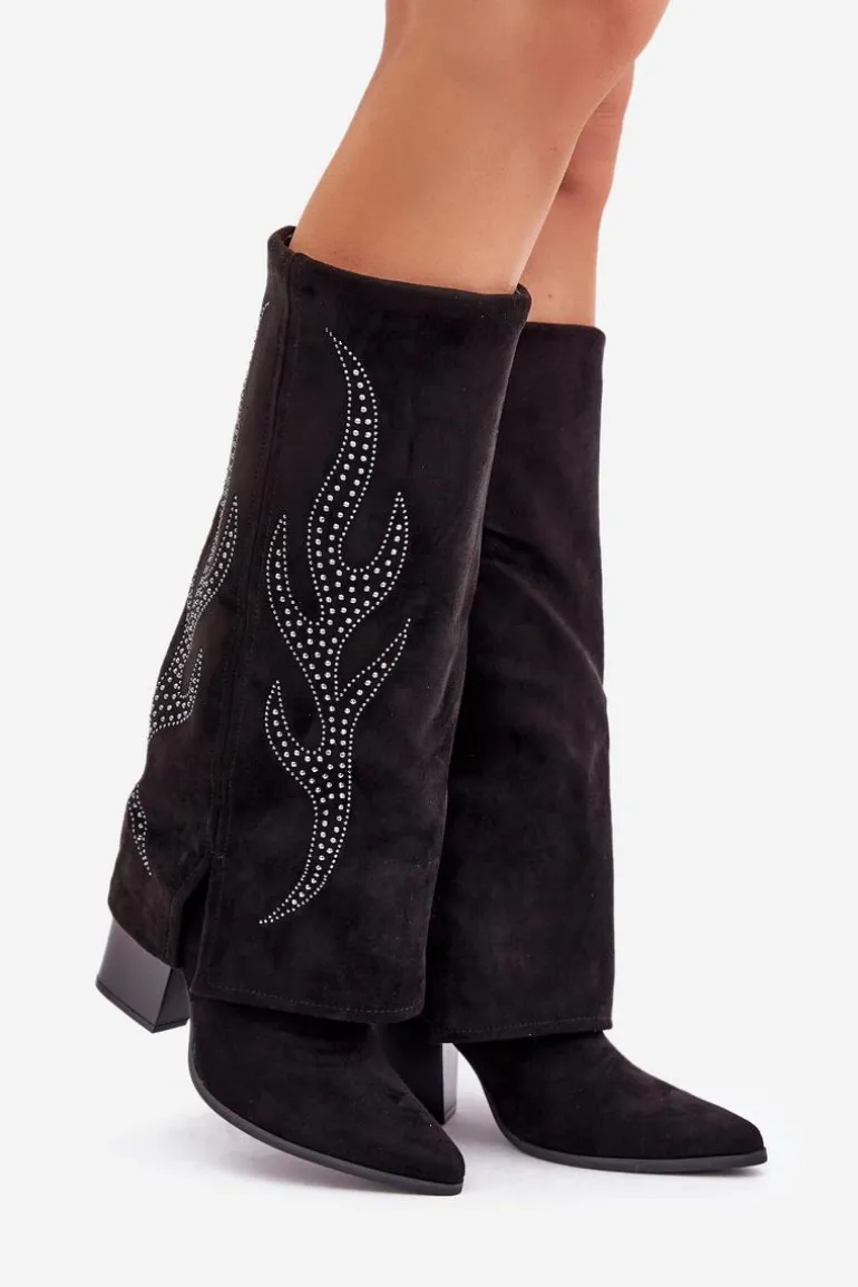 Zdobione Kozaki Z Wywiniętą Cholewką Na Słupku Czarne Ivilta