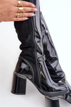 Zdobione Lakierowane Kozaki Damskie Na Słupku D&A MR880-055 Czarne